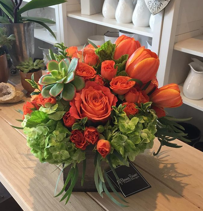 Mom Floral Box Oak Lawn IL Flower Shop - Local Florist Chicago