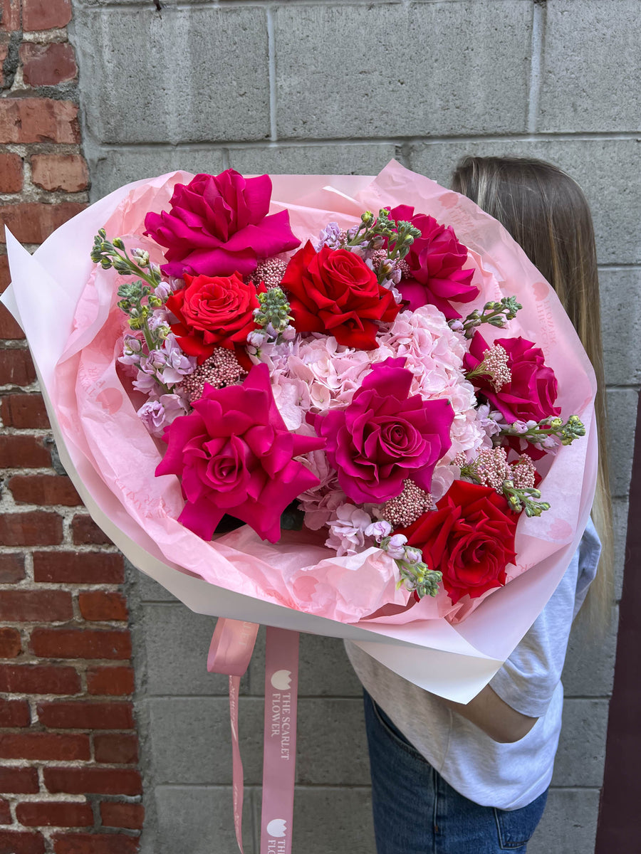 Bright fall flower arrangement for a Chicago Marathon runner, Bloom Floral Shop Chicago
